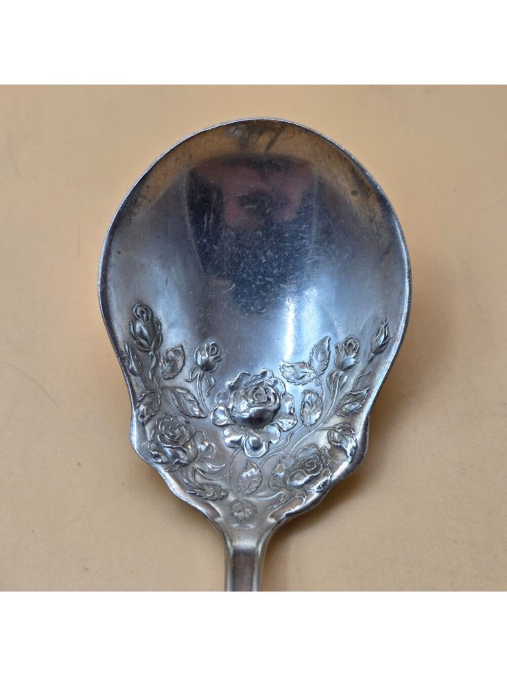 Holmes & Edwards American Beauty Rose Silverplate Berry Spoon Flatware - Picture 3 of 10